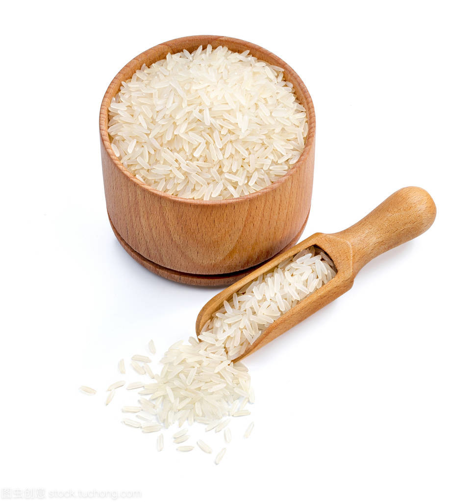 木碗與勺 蒸谷米的樸素之美